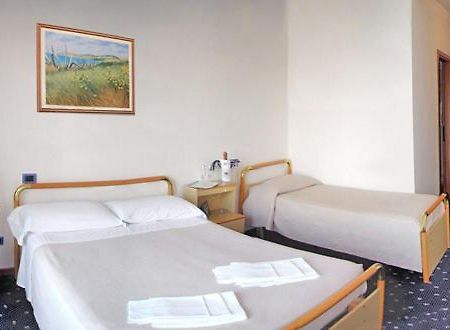 Medi Garden Hotel&Residence 알바아드리안티카 외부 사진